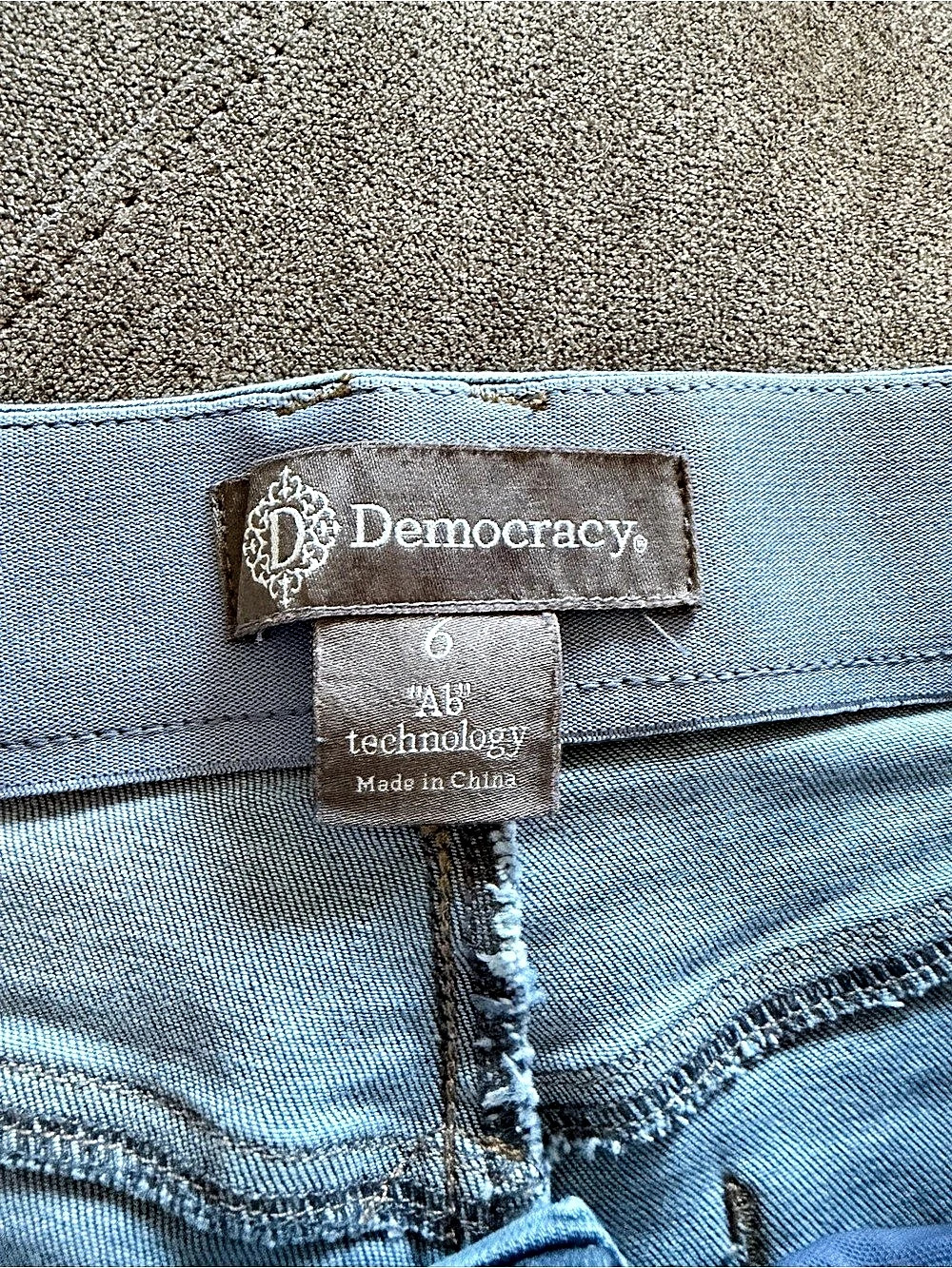 Democracy AB Technology Wide Leg Jeans Wide Leg Jeans in Blue Size 6 - Picture 2 of 6